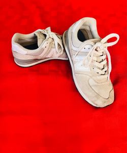 New Balance size 2 kids