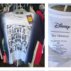 DISNEY/OUR UNIVERSE Hocus Pocus BoxLunch Exclusive Shirt (Size Medium) NWT