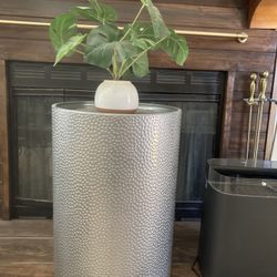 Metal Side Table 