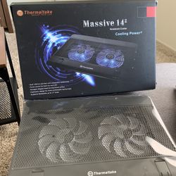 Massive 14² Notebook Cooler
