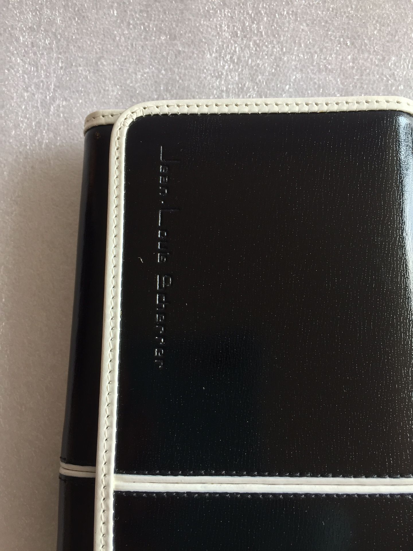 Jean Louis scherrer wallet