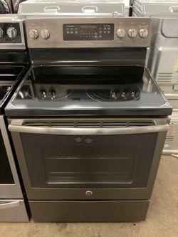 GE 30 in. Glass Top 5 Burners 5.3 cu.ft. Electric Stove