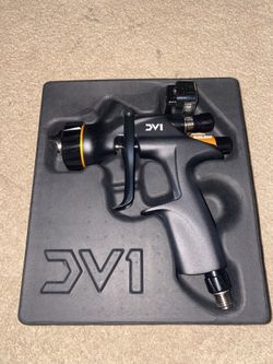 DeVilbiss DV1 Clearcoat Gravity Feed Spray 704521