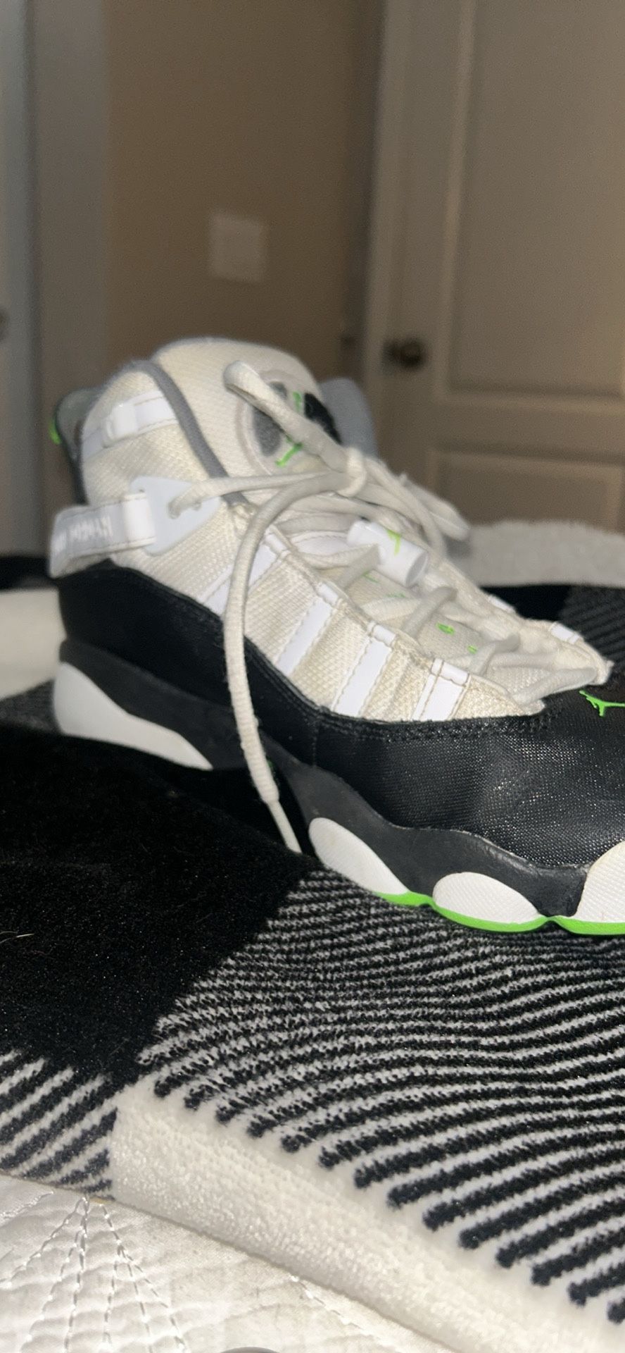 Nike Air Jordan 6 Rings