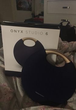 Onyx studio six