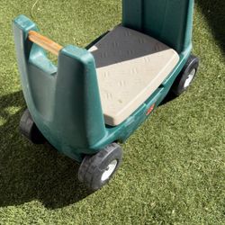 Step 2 Garden Sit Down Cart