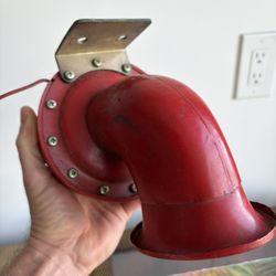 Vintage Bull Horn Super Loud! 