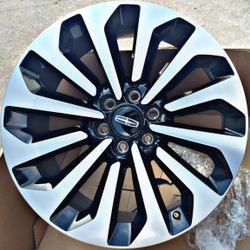 2023 LINCOLN NAVIGATOR RIMS OEM BRAND NEW.....( 22" INCH )
