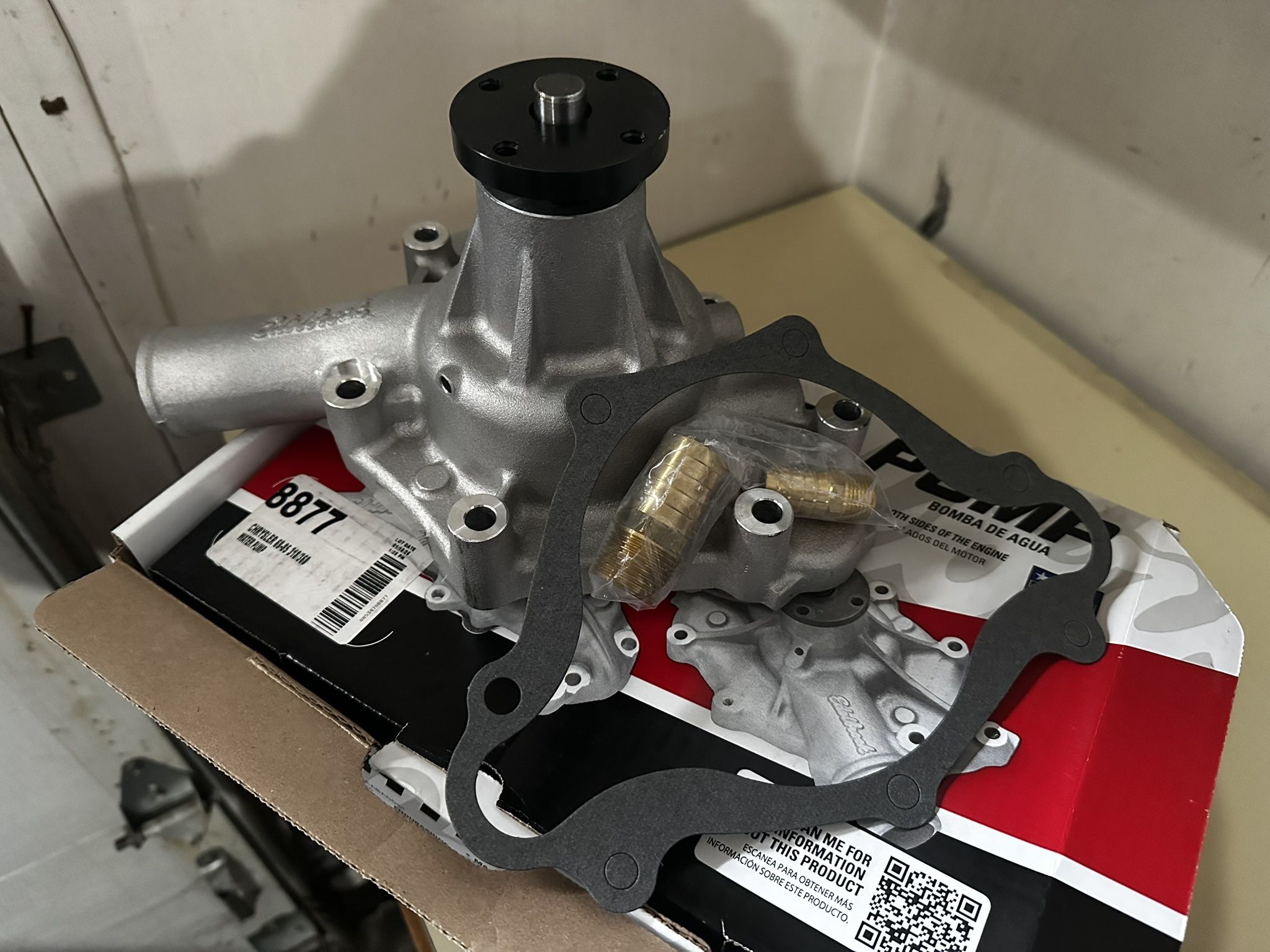 Brand New Edelbrock High Flow Water Pump