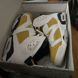 Yellow Jordan 6’s