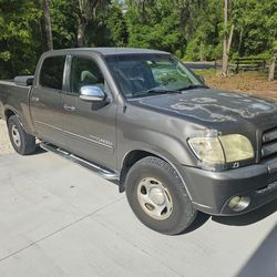 2004 Toyota Tundra