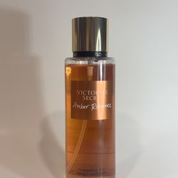 New Body Mists / Fragrance Brume / scrub and lotion– Victoria’s Secret & Bath & Body Works