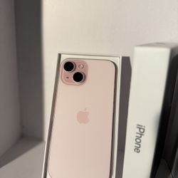 iPhone 15 Unlocked