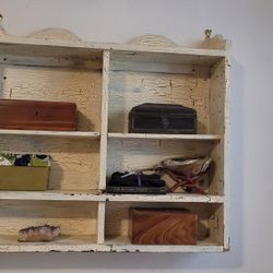 Country Shabby Shelf