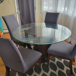 Round Glass Dining Table And 4 Chairs