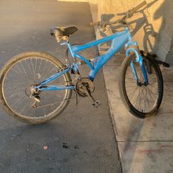 Shimano bicycle
