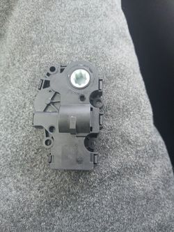 Ac flap actuator