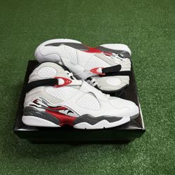Jordan 8 Bugs Bunny 