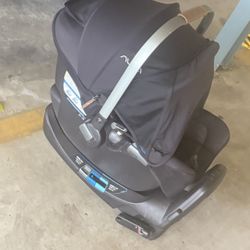 Nuna Car Seat