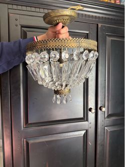 4 chandeliers