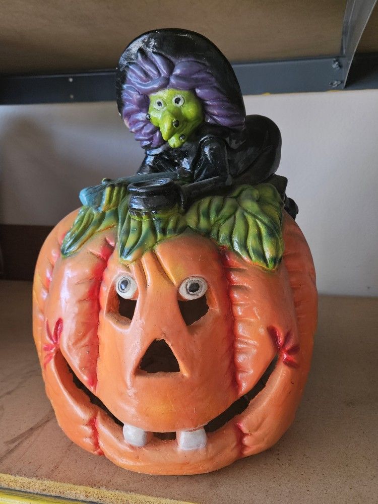 Halloween Pumpkin Witch Decoration