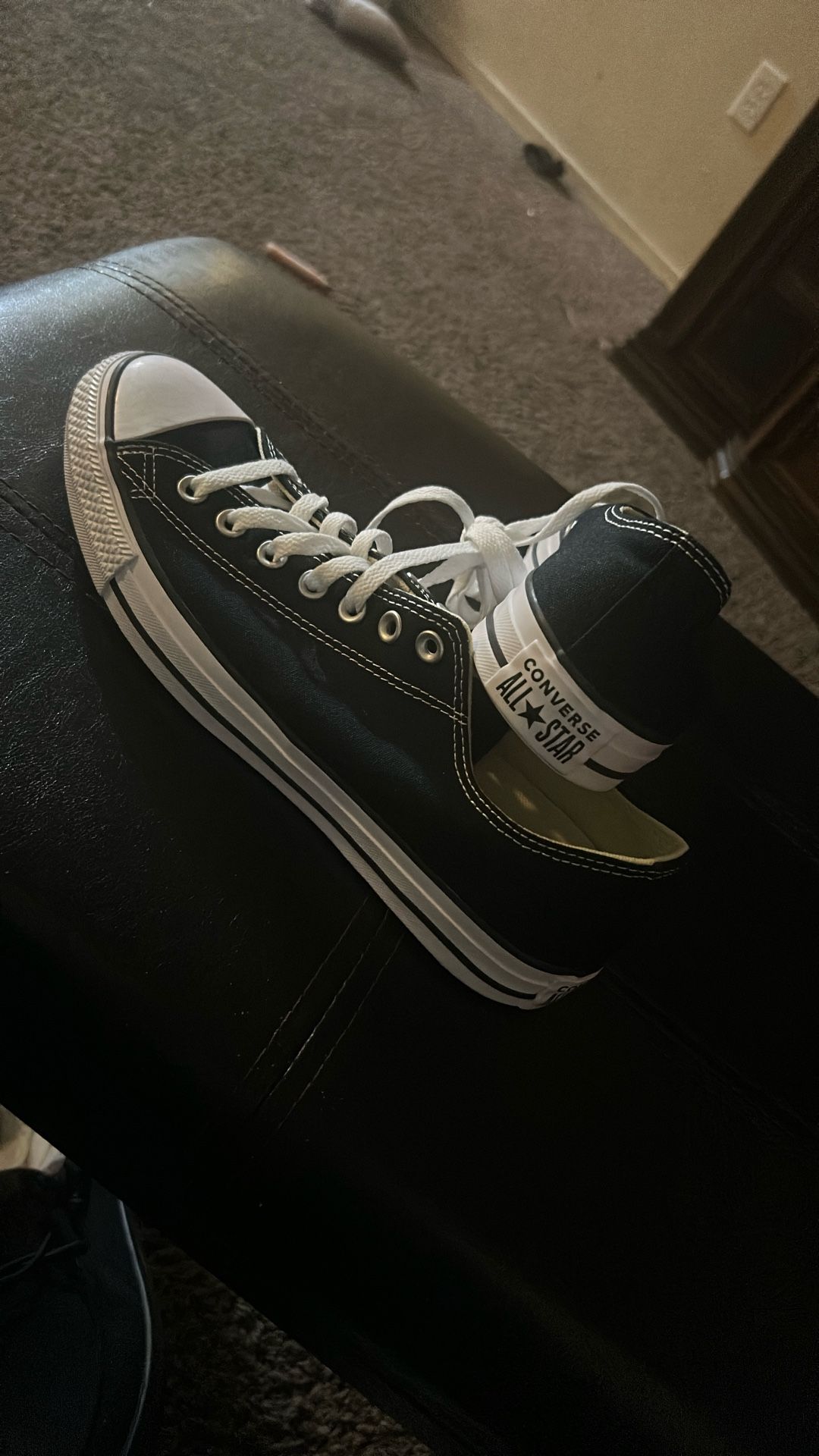 Shoe