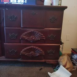 Drawer 6 Drew Used Mirror Come With It Top Of Is Mess Up Not To Nad