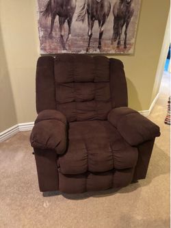 Recliner chair