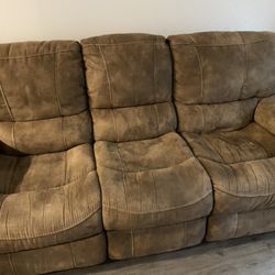 Recliner Sofa W/ Recliner/Rocker Loveseat 