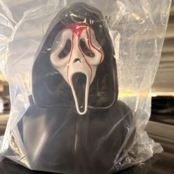 Scream Popcorn Bucket Have 3