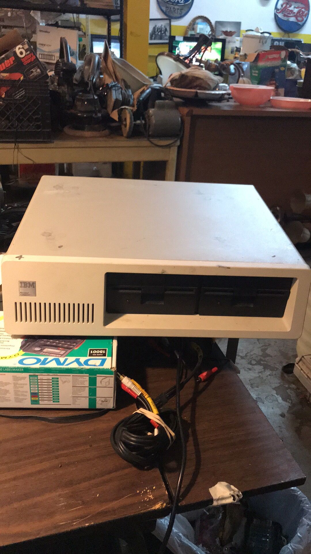 Vintage IBM 5150 pc computer as is