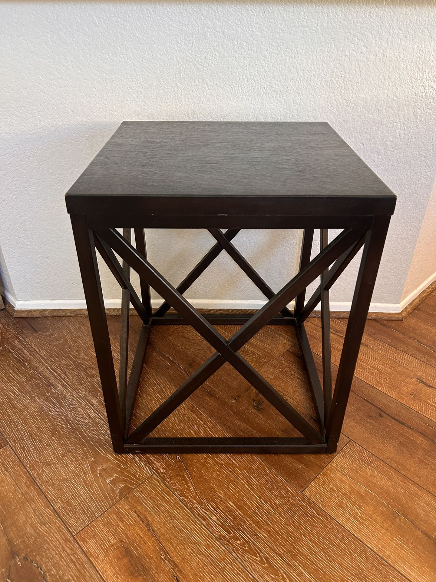 Coffee Table / Wood