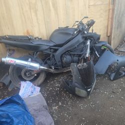 2001 Kawasaki Ninja 636