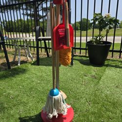 Kids Toy Mommies Little Helper Cleaning Set