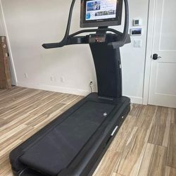 Elite X22i Incline Trainer Treadmill - NTL29222