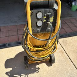Dewalt 15gal Air Compressor