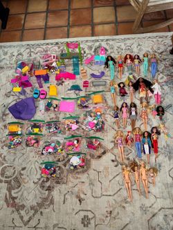 HUGE BARBIE LOT