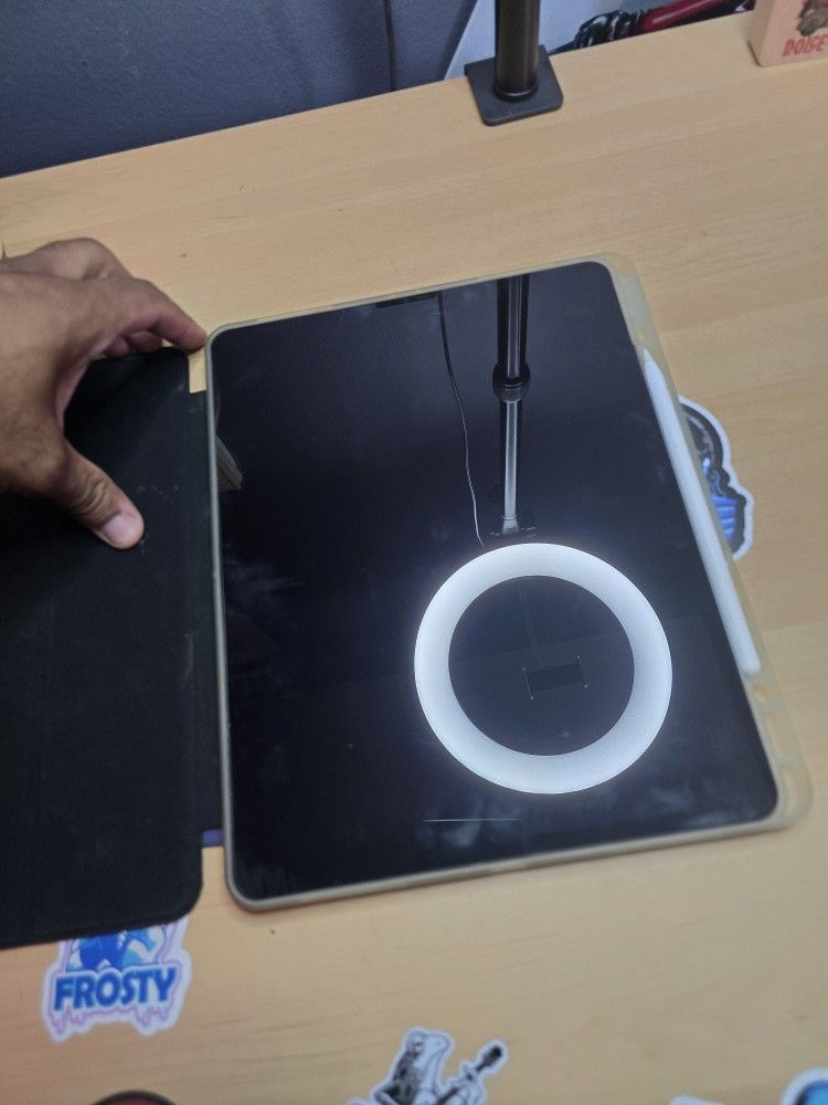 Ipad Pro 12.9 Inch w/ Apple Pencil, Protective Case, And Laptop Attachment