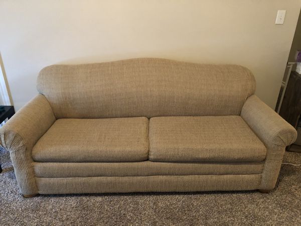 Sleeper Sofa Couch With Pillows Furniture In San Antonio Tx Offerup