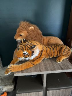 2 Vintage Life size Plush Tiger and Lion