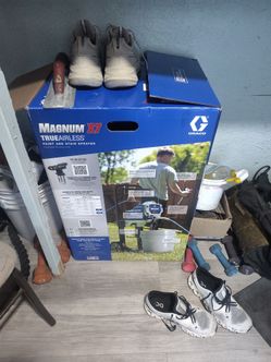 Graco Magnum X7 TrueAirless Paint and Stain Sprayer