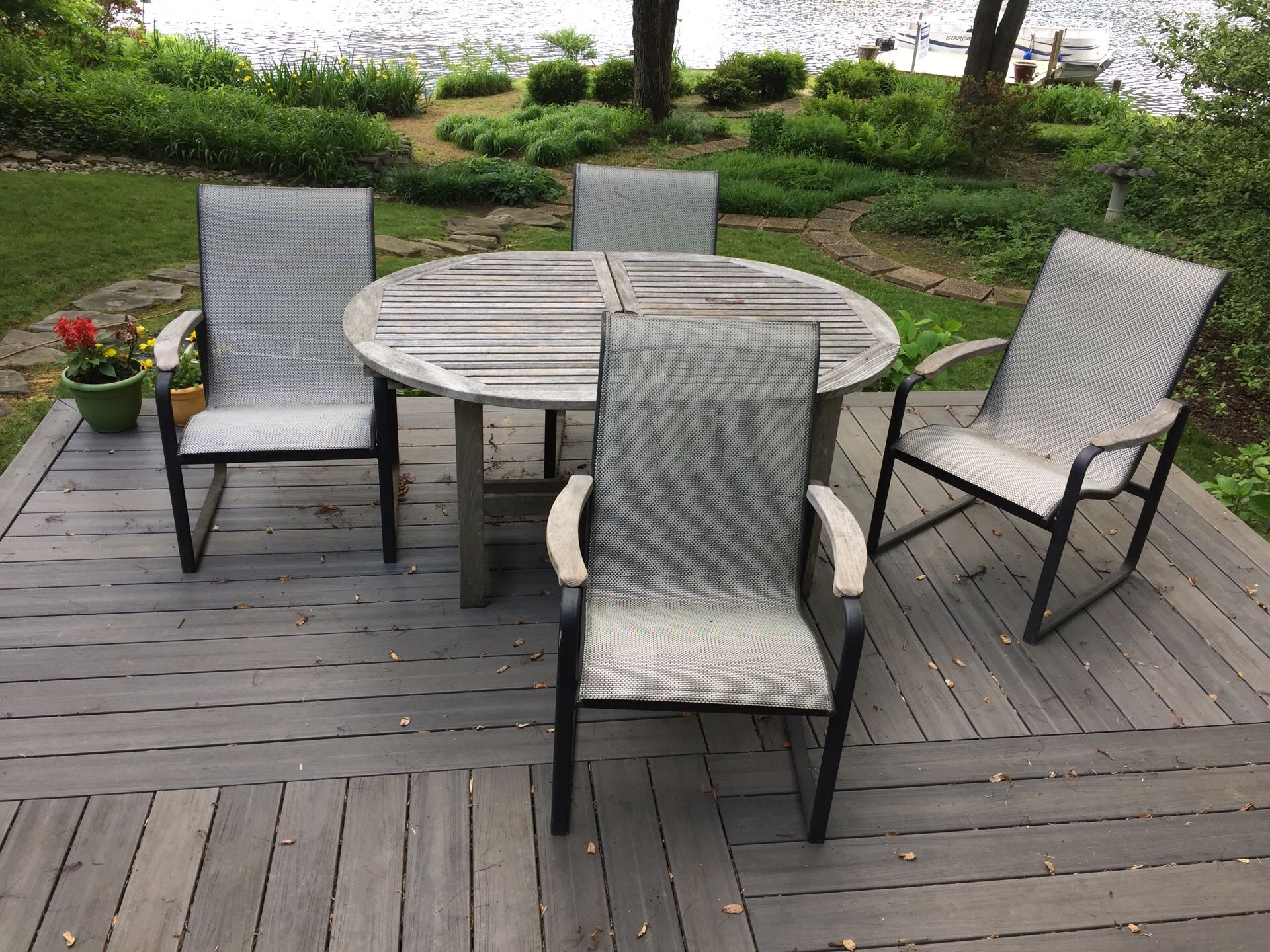 Patio chairs & table