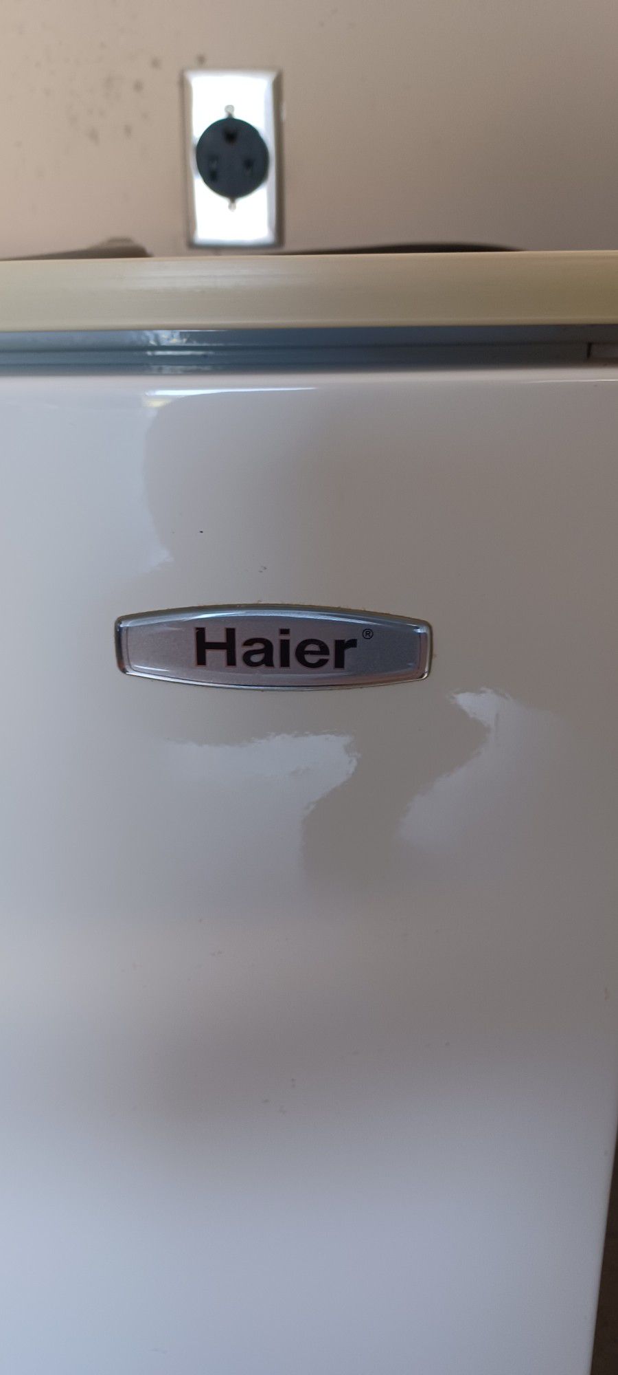 Haier Small Dorm Refrigerator