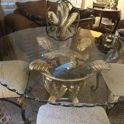 Gorgeous Ashley Dining Table Set