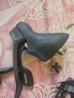 ​SRAM Rival DoubleTap Shifters