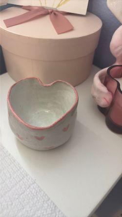 The Sweetheart Pinch Mug