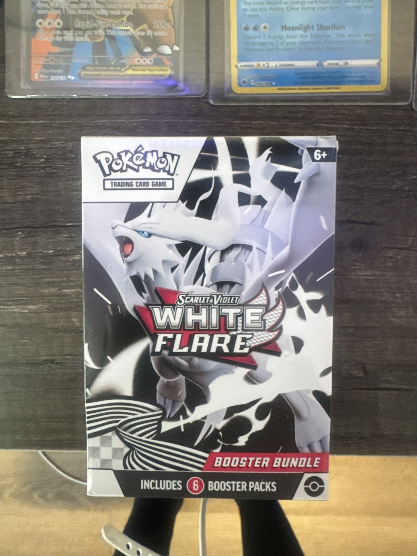 Pokémon TCG White Flare Booster Bundle Factory Sealed New