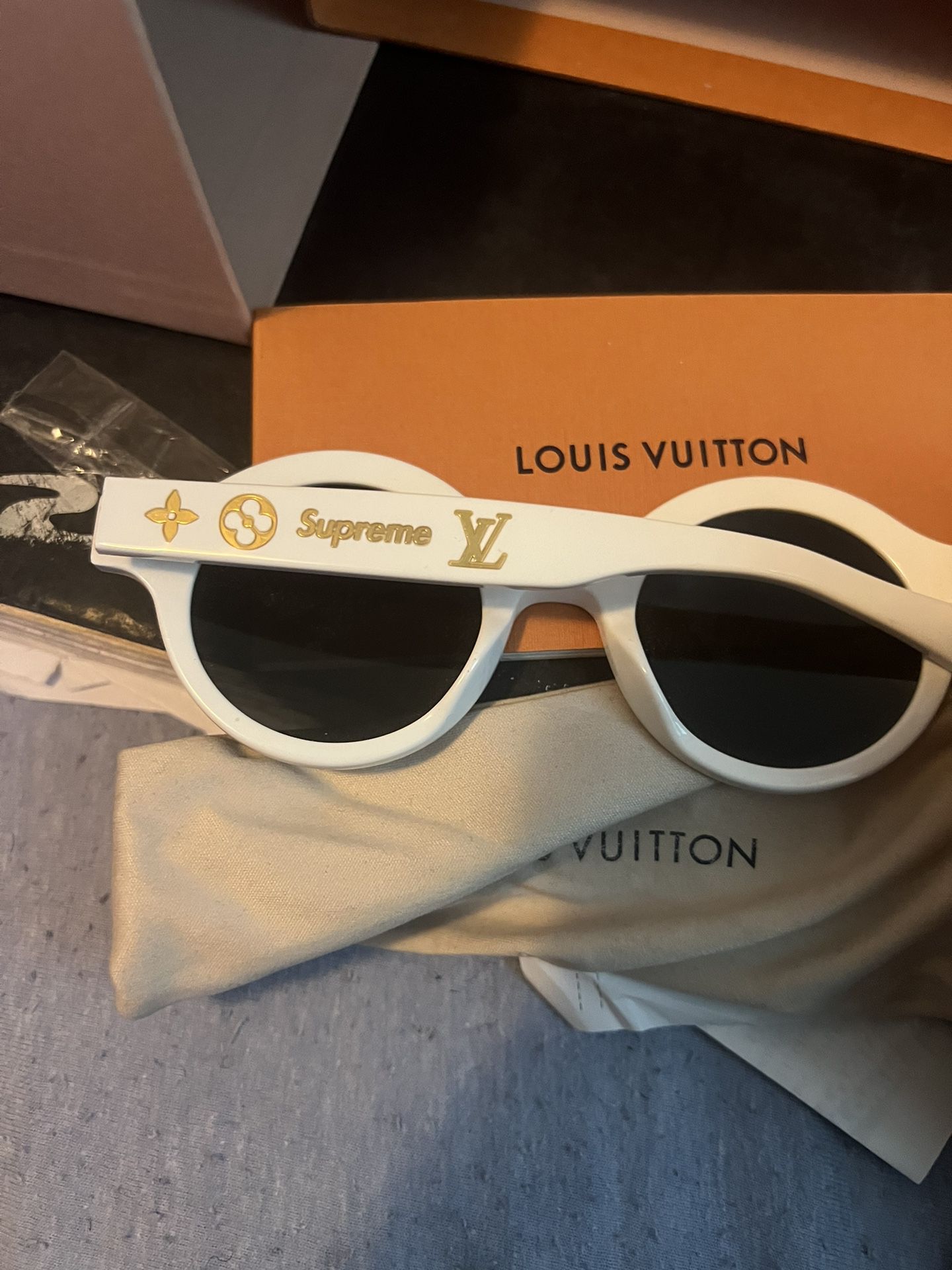vuitton supreme sunglasses