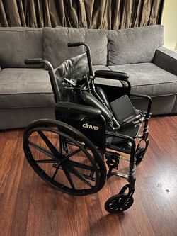 Drive Medical Folding Wheelchair