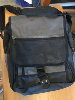 Multi compartment laptop backpack